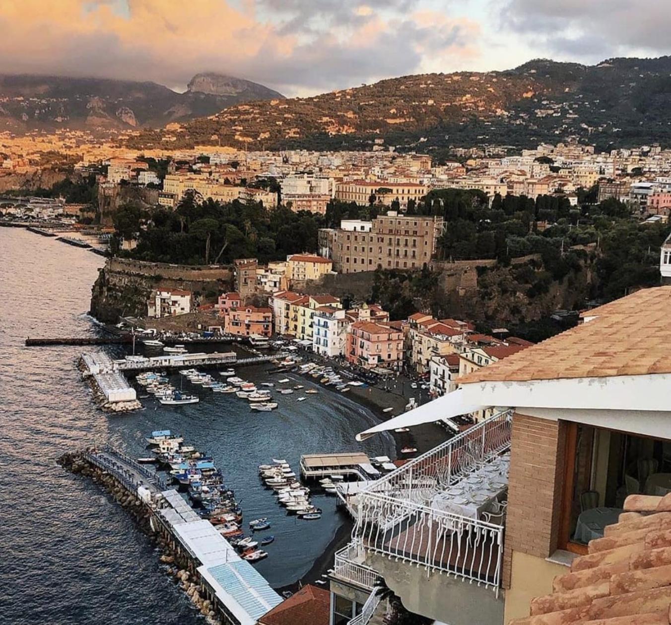 Blue Coral Suite B&B Sorrento Bagian luar foto